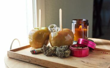 8 juicy apple strains to keep the fall vibes going year round